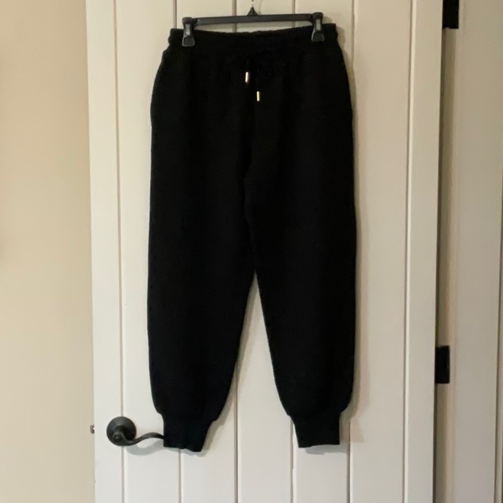 SSYS The Label. Tyler Diamond quilted joggers. Black, size small - Picture 2 of 5